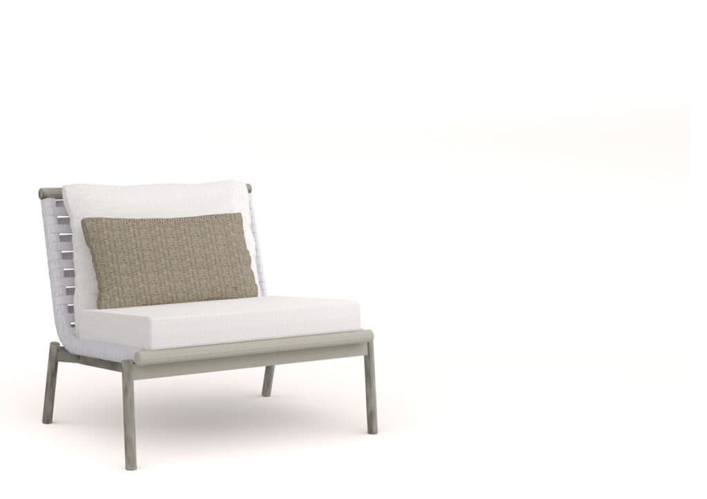LOUNGE CHAIR