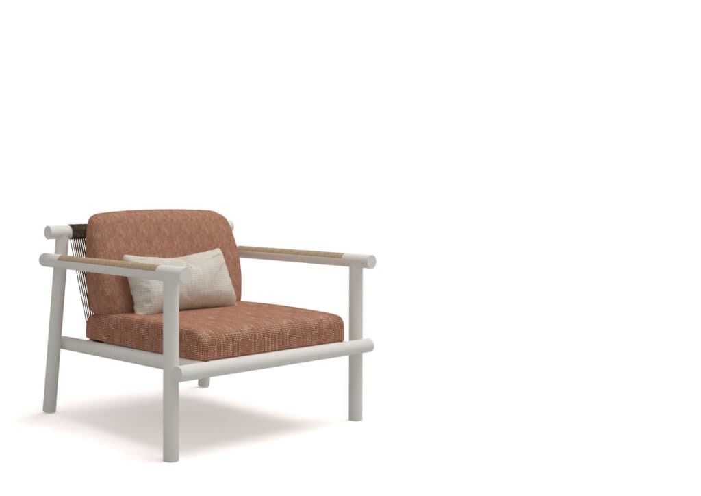 LOUNGE ARMCHAIR